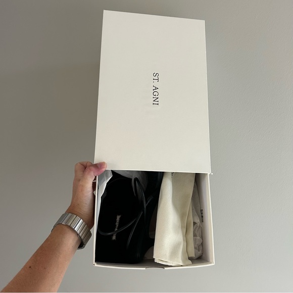 🔥NIB St Agni 🔥Black Shearling Leather Slingback Kitten Heel Sandals Size 38 - Picture 9 of 11